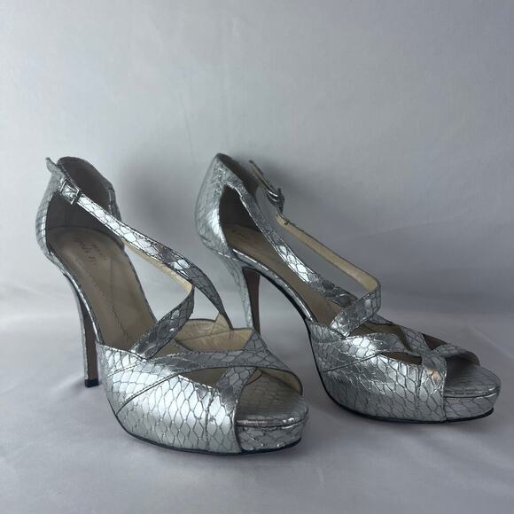 KATE SPADE Open Toe Gold Metallic Snake Skin Stamped Heels Women's Sz7 B - Picture 1 of 9